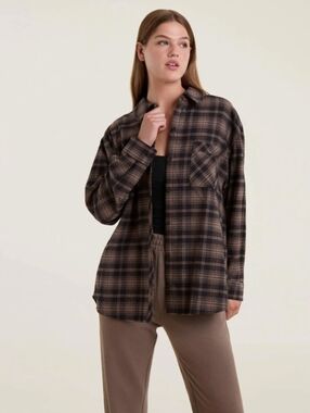 Nuuds Flannel Button Down Shirt Plaid Black Mocha